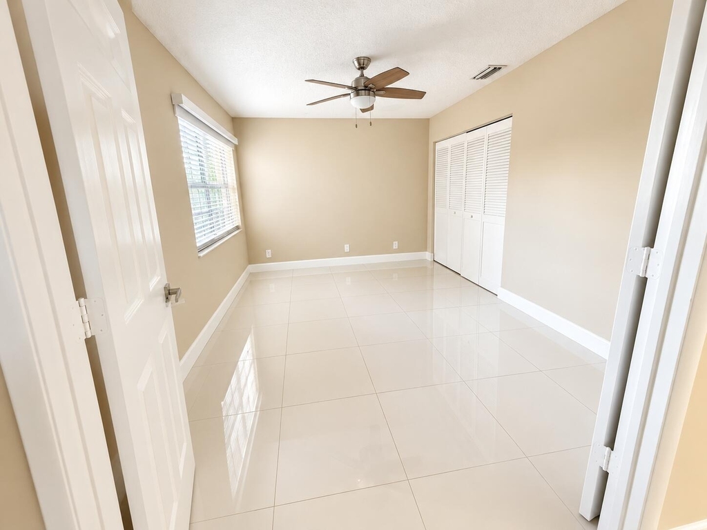 8045 Copenhagen Way - Photo 15