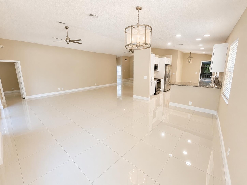 8045 Copenhagen Way - Photo 7