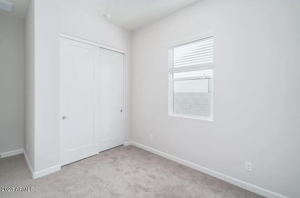 15565 S 181st Lane - Photo 14