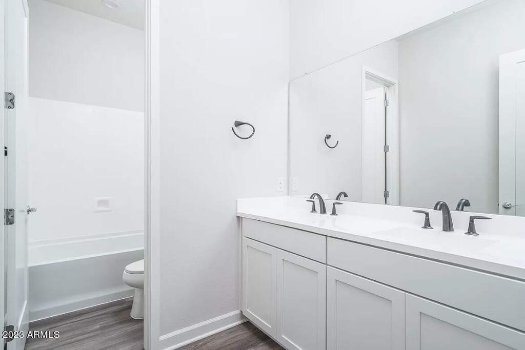15565 S 181st Lane - Photo 18