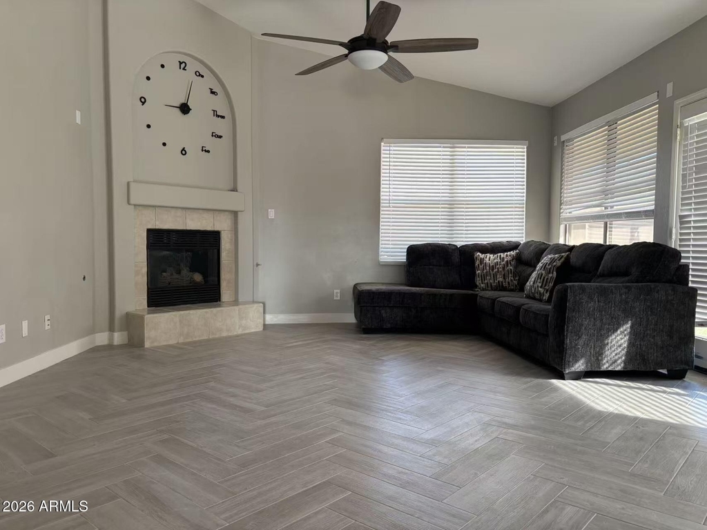9452 E Plana Avenue - Photo 0