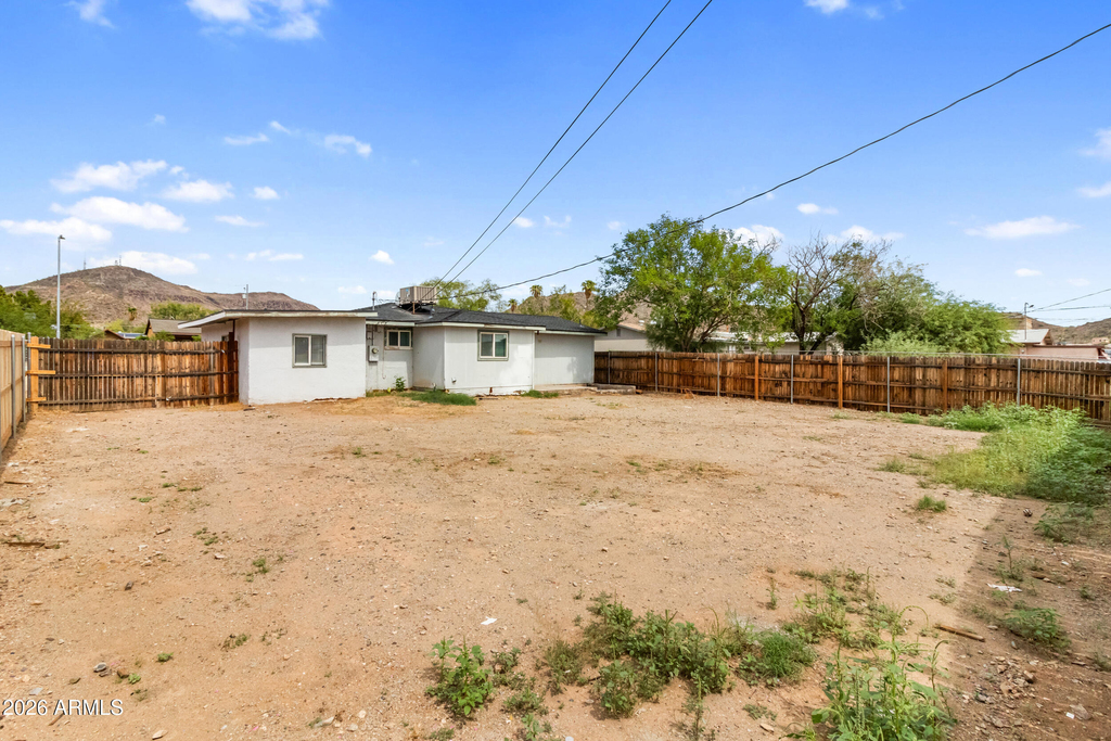 1115 W Ironwood Drive - Photo 16