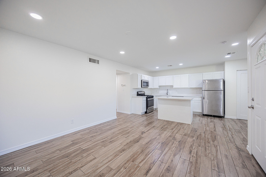 1624 E Campbell Avenue - Photo 6
