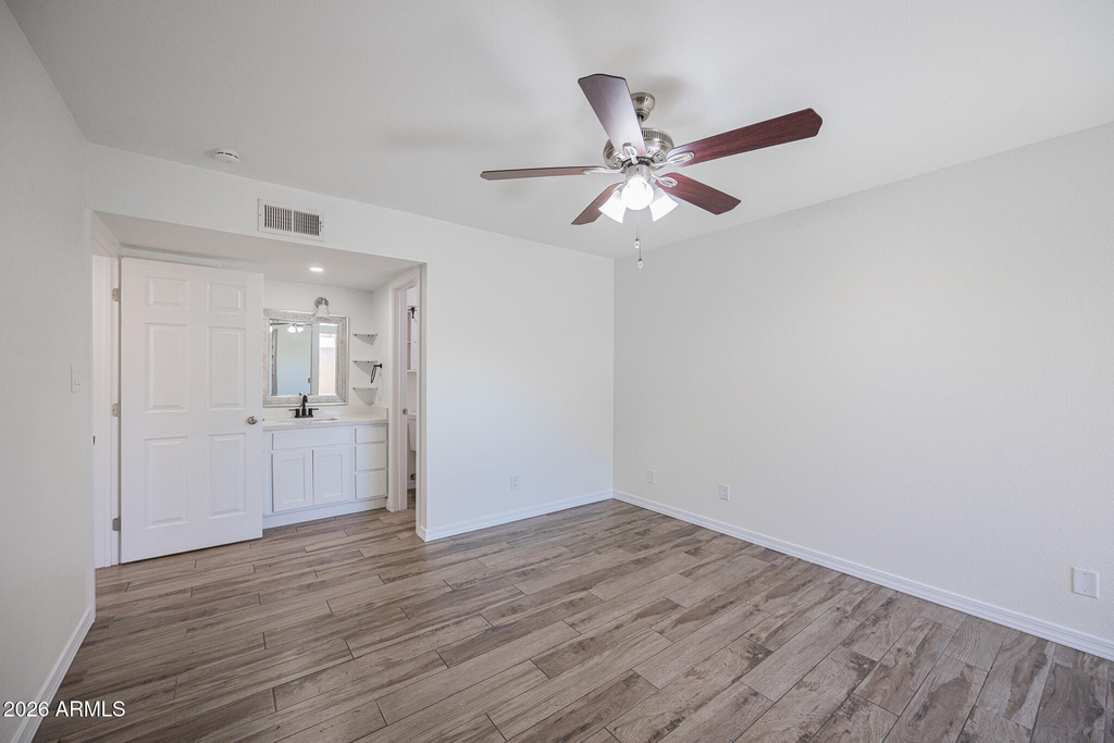 1624 E Campbell Avenue - Photo 12