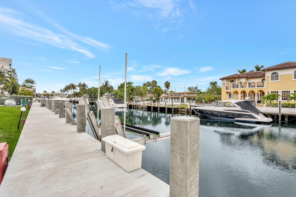 1391 S Ocean Boulevard - Photo 32