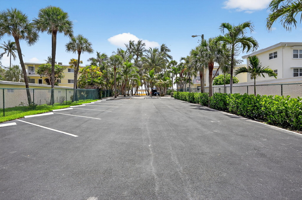 1391 S Ocean Boulevard - Photo 40