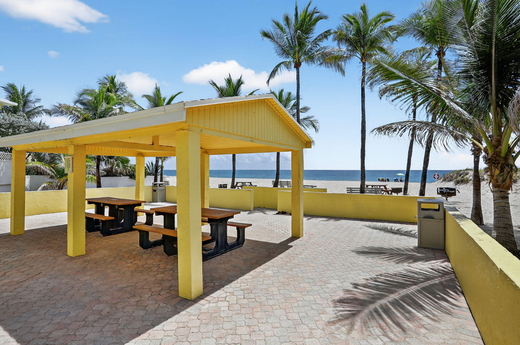 1391 S Ocean Boulevard - Photo 42