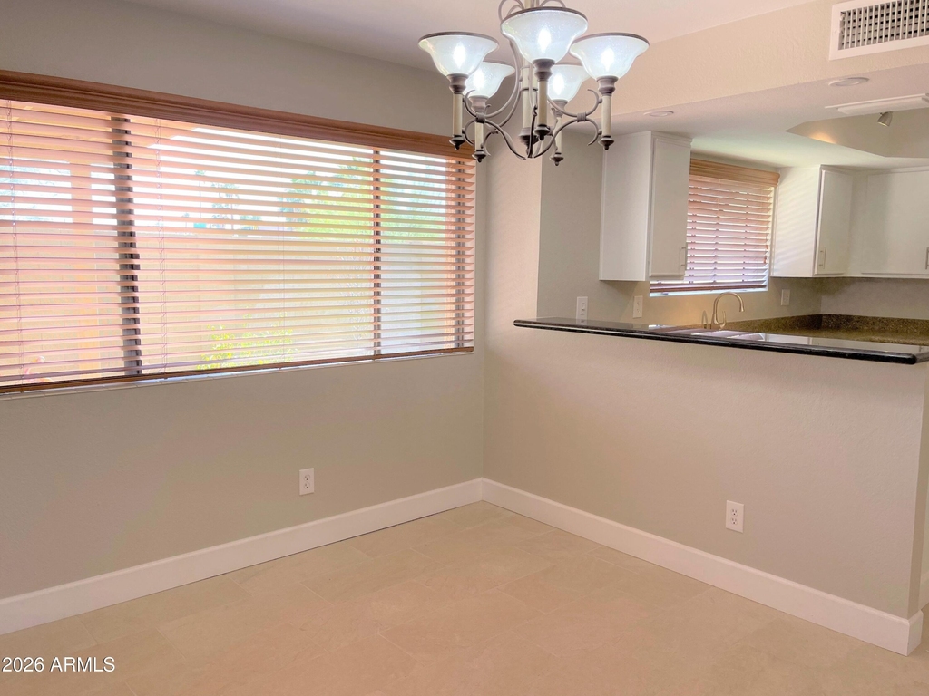 10235 N 31st Street - Photo 6
