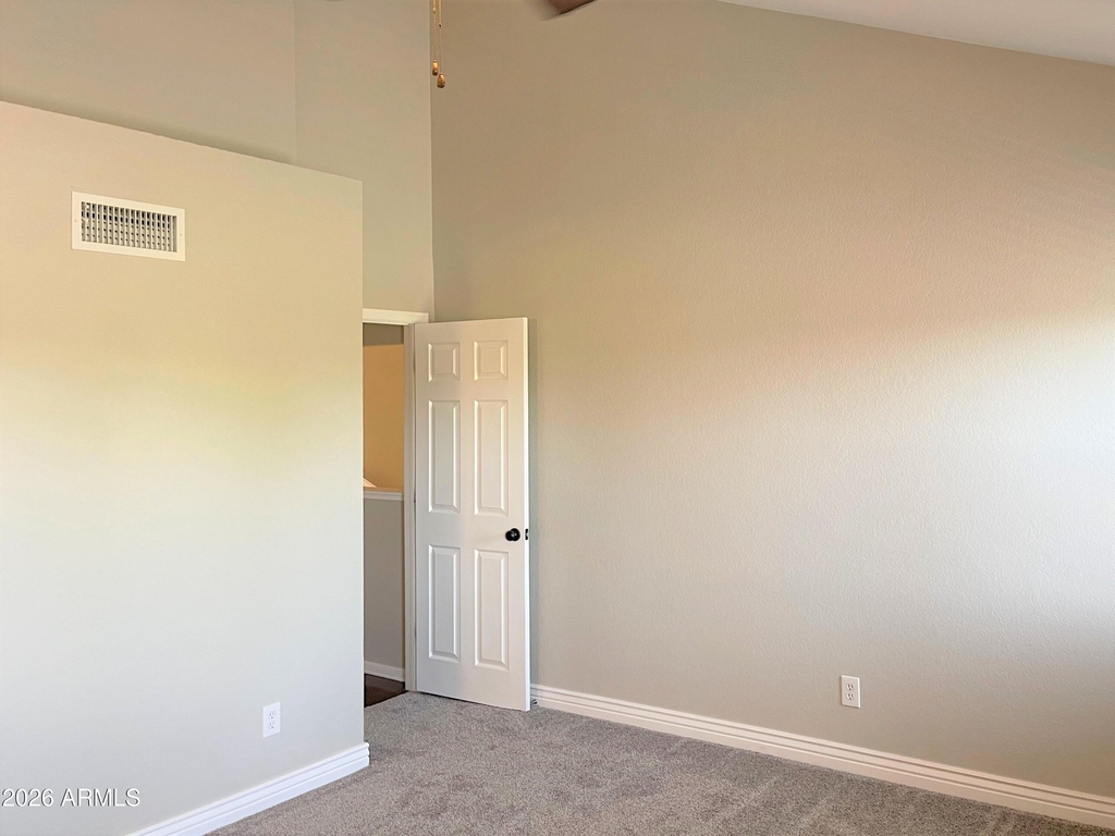 10235 N 31st Street - Photo 9