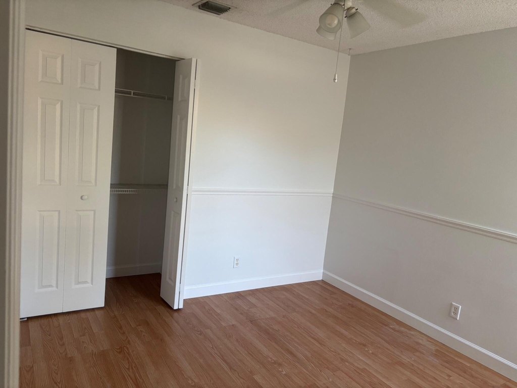 4262 Nw 1st Place - Photo 17