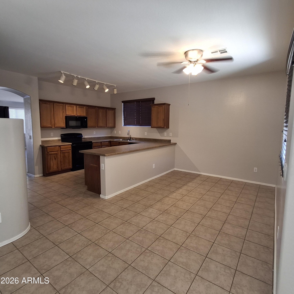43947 W Palo Ceniza Way - Photo 13