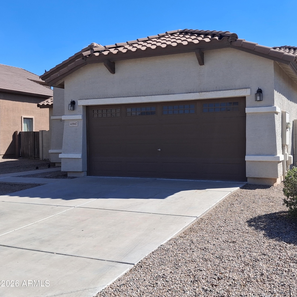 43947 W Palo Ceniza Way - Photo 1