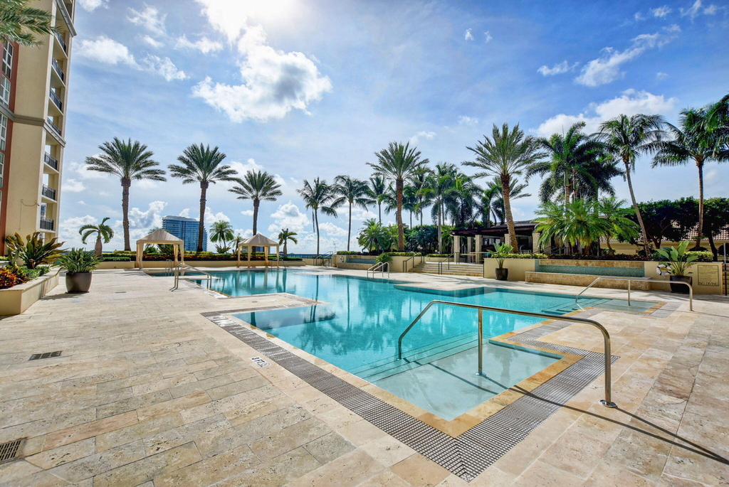 550 Okeechobee Boulevard - Photo 63