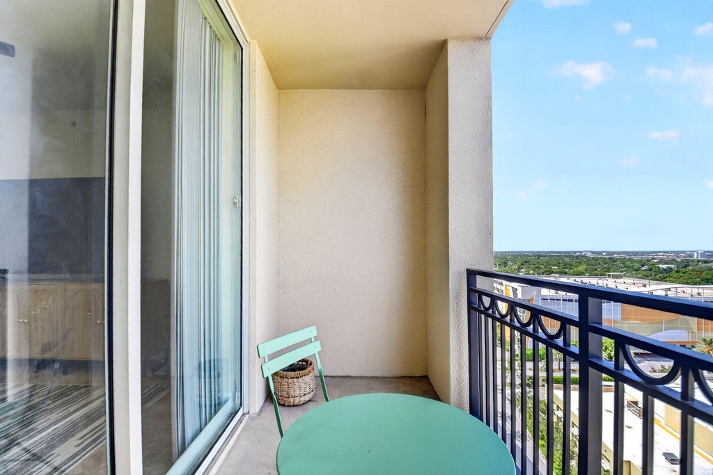 550 Okeechobee Boulevard - Photo 31