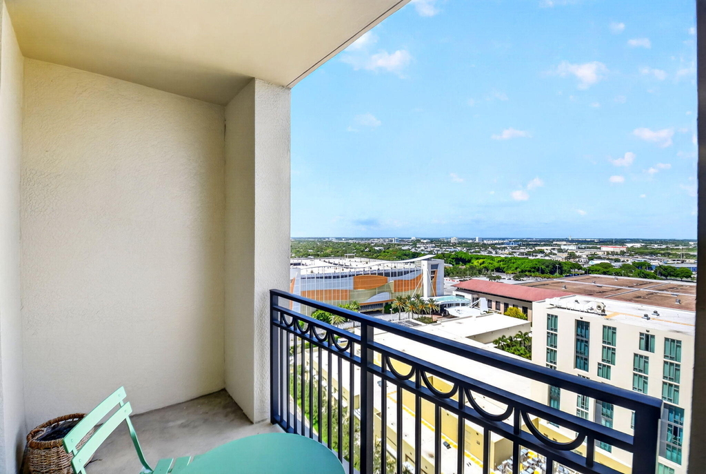 550 Okeechobee Boulevard - Photo 30