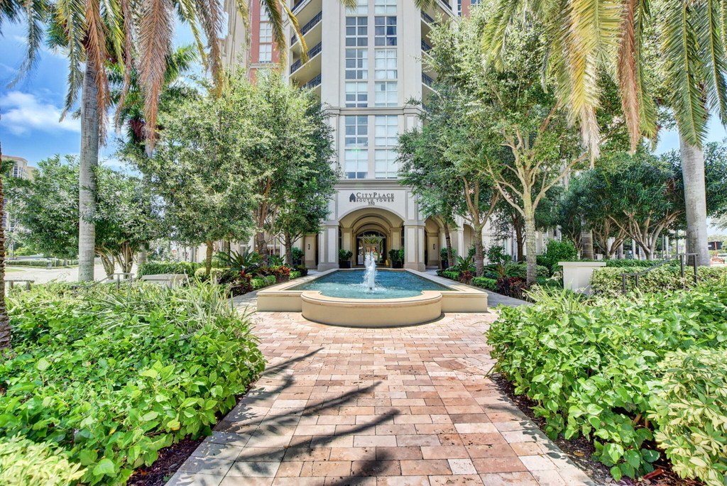 550 Okeechobee Boulevard - Photo 65