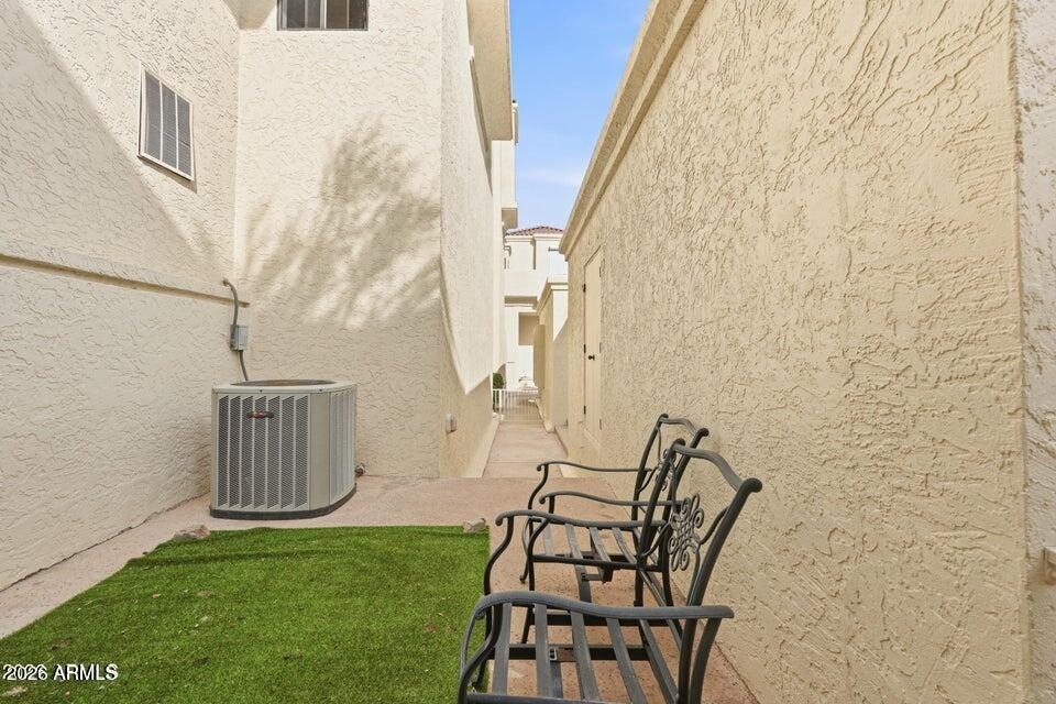 3800 E Lincoln Drive - Photo 30