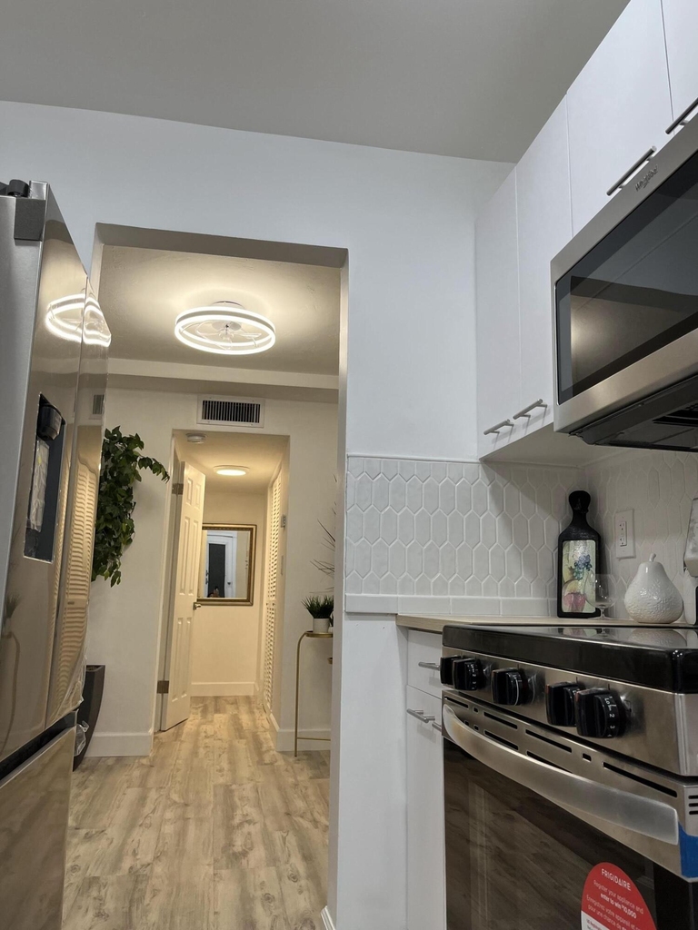 11685 Canal Drive - Photo 17