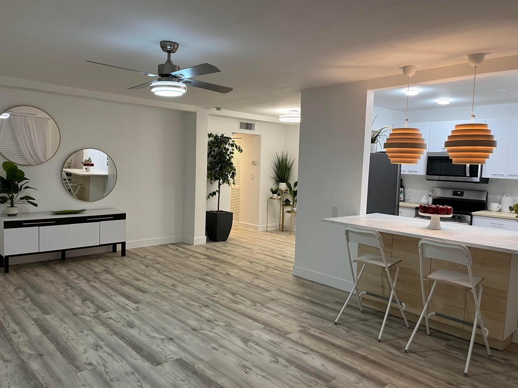 11685 Canal Drive - Photo 0