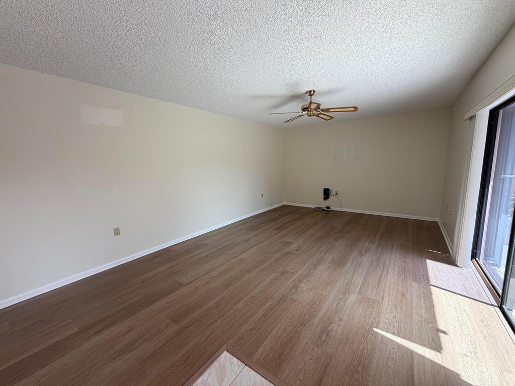 5820 Se Windsong Lane - Photo 5