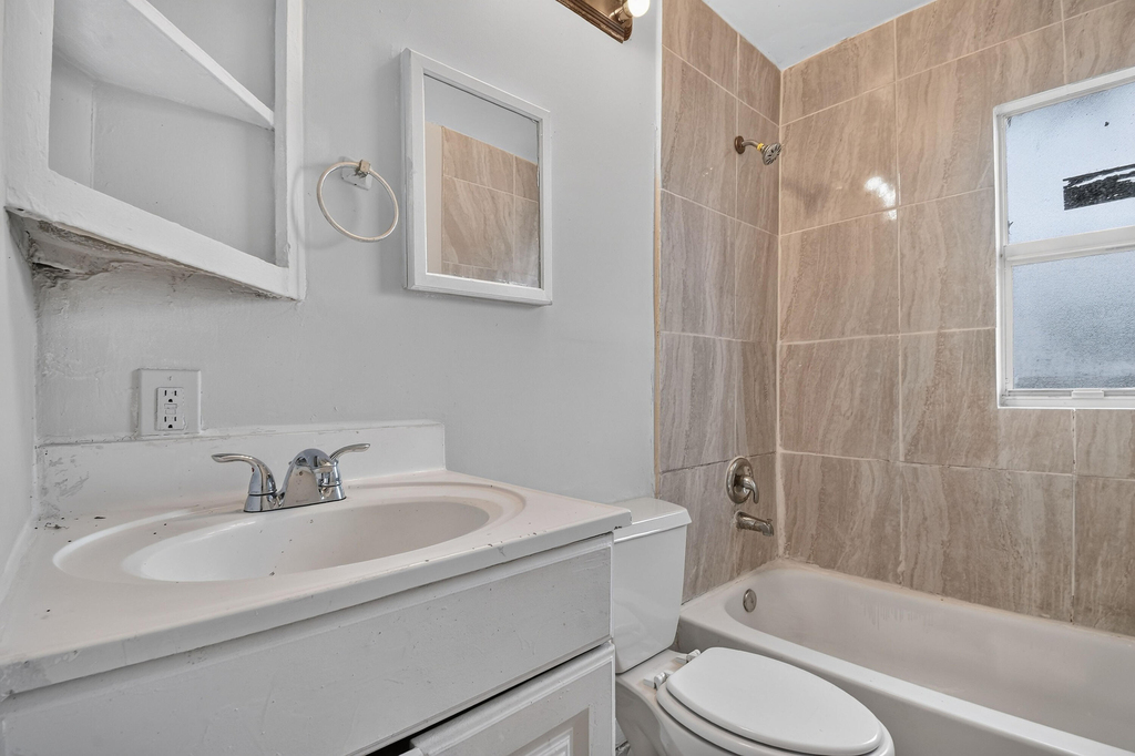 885 7th Street - Photo 41
