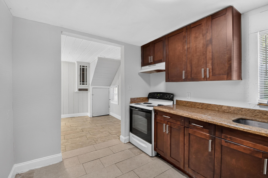 885 7th Street - Photo 12