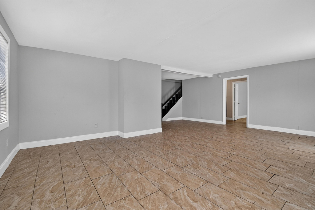885 7th Street - Photo 8