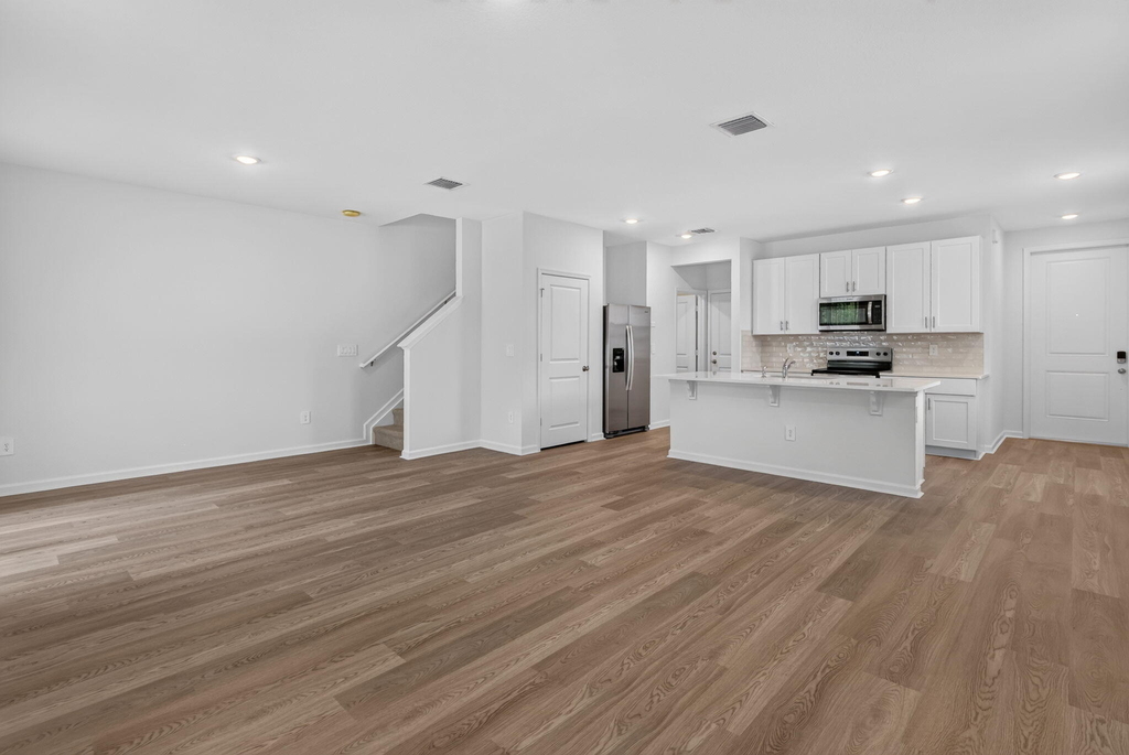662 Salisbury Circle - Photo 7