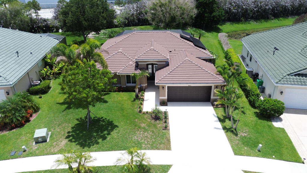 421 Sw Crabapple Cove - Photo 36