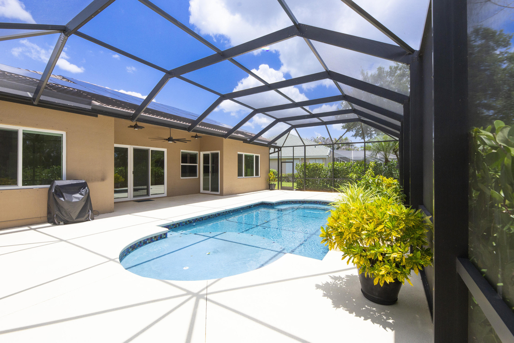 421 Sw Crabapple Cove - Photo 33