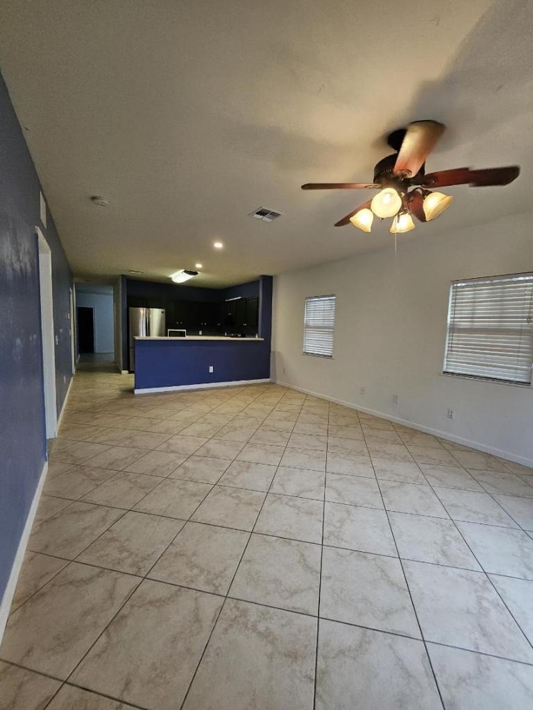 2957 Saginaw Avenue - Photo 6