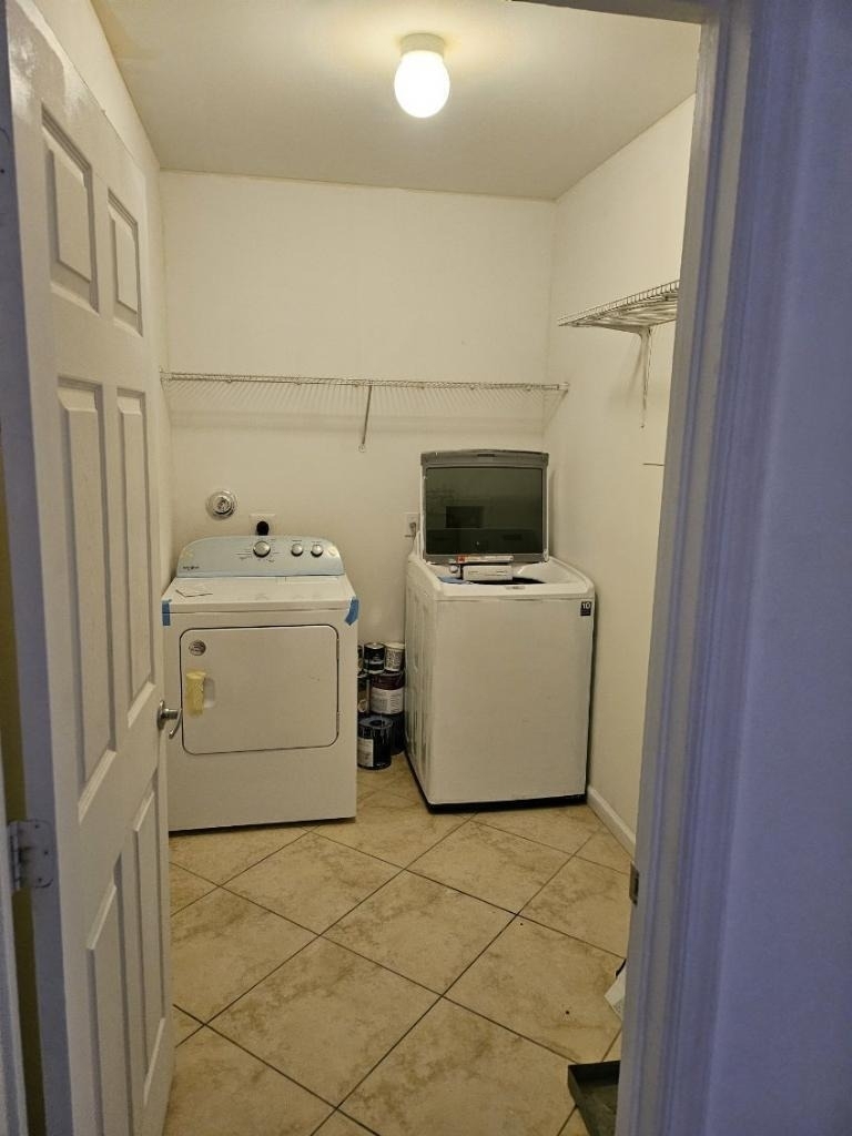 2957 Saginaw Avenue - Photo 13