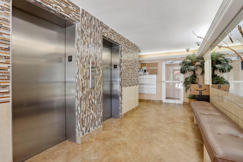 1391 S Ocean Boulevard - Photo 34