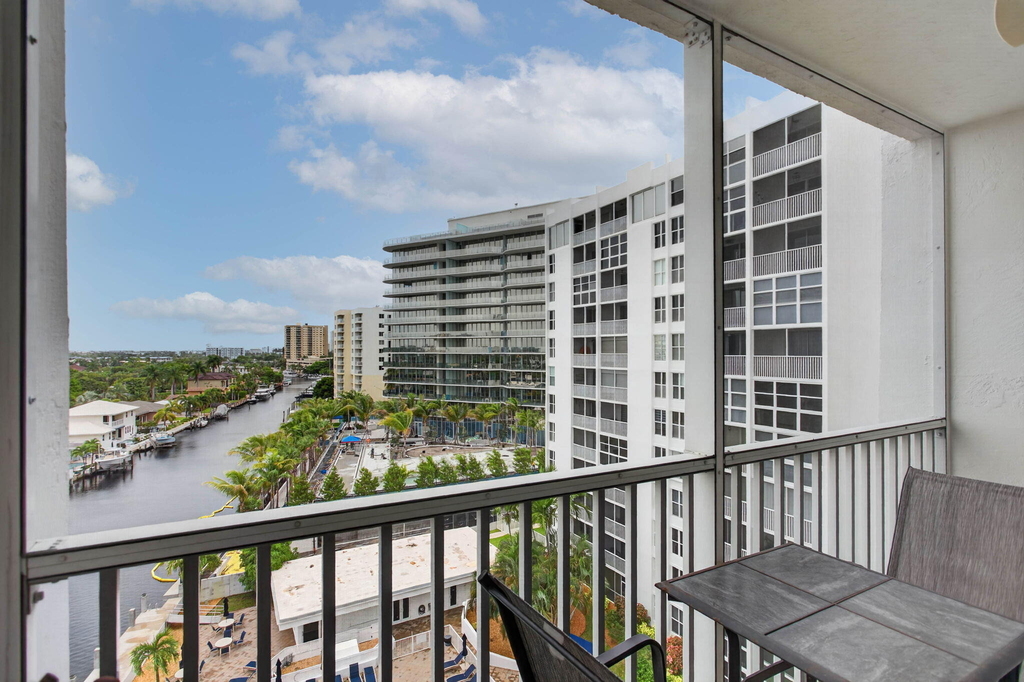 1391 S Ocean Boulevard - Photo 2