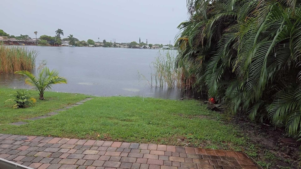 2521 Sw 58th Manor - Photo 27
