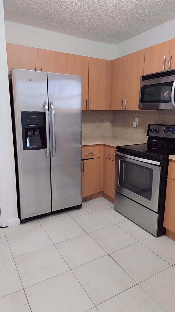 2521 Sw 58th Manor - Photo 10