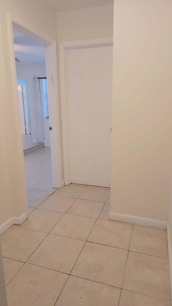 2521 Sw 58th Manor - Photo 13
