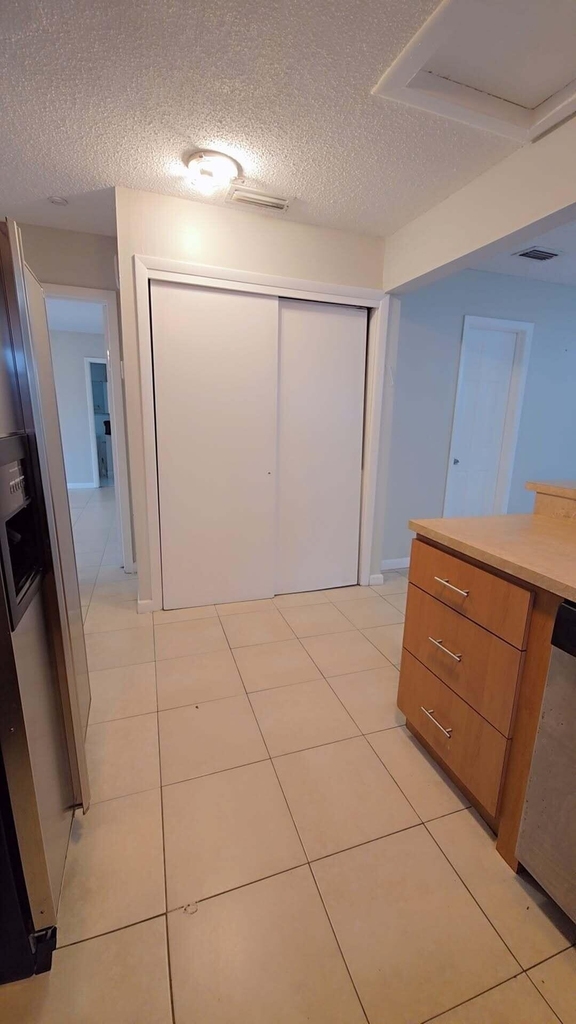 2521 Sw 58th Manor - Photo 9