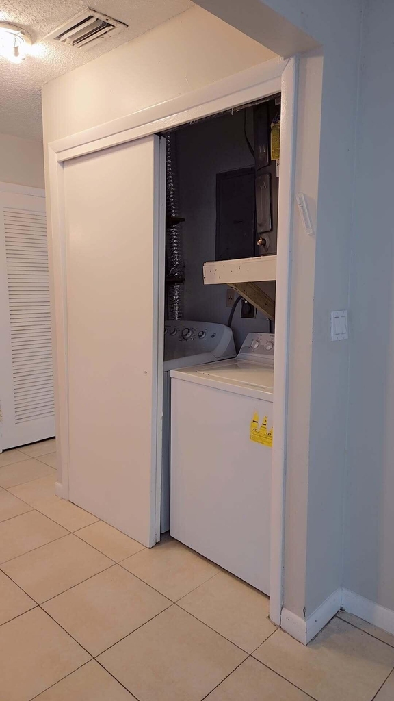 2521 Sw 58th Manor - Photo 11