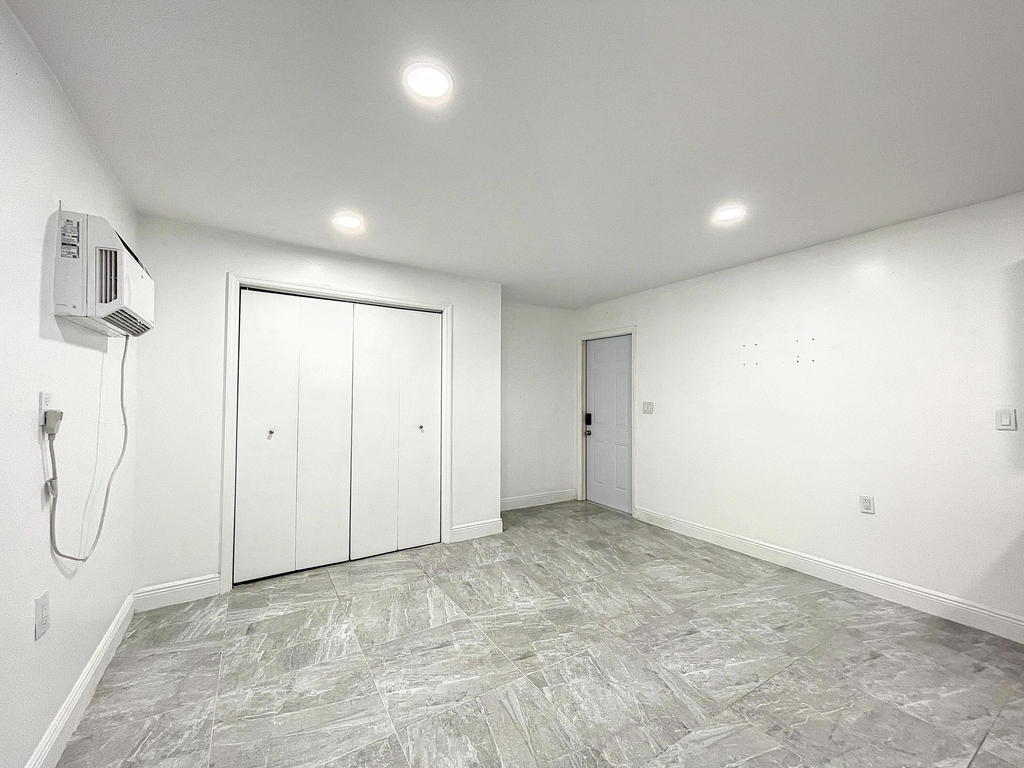 2649 Johnson Street - Photo 12