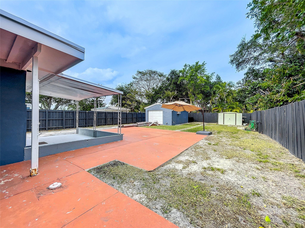 2649 Johnson Street - Photo 46