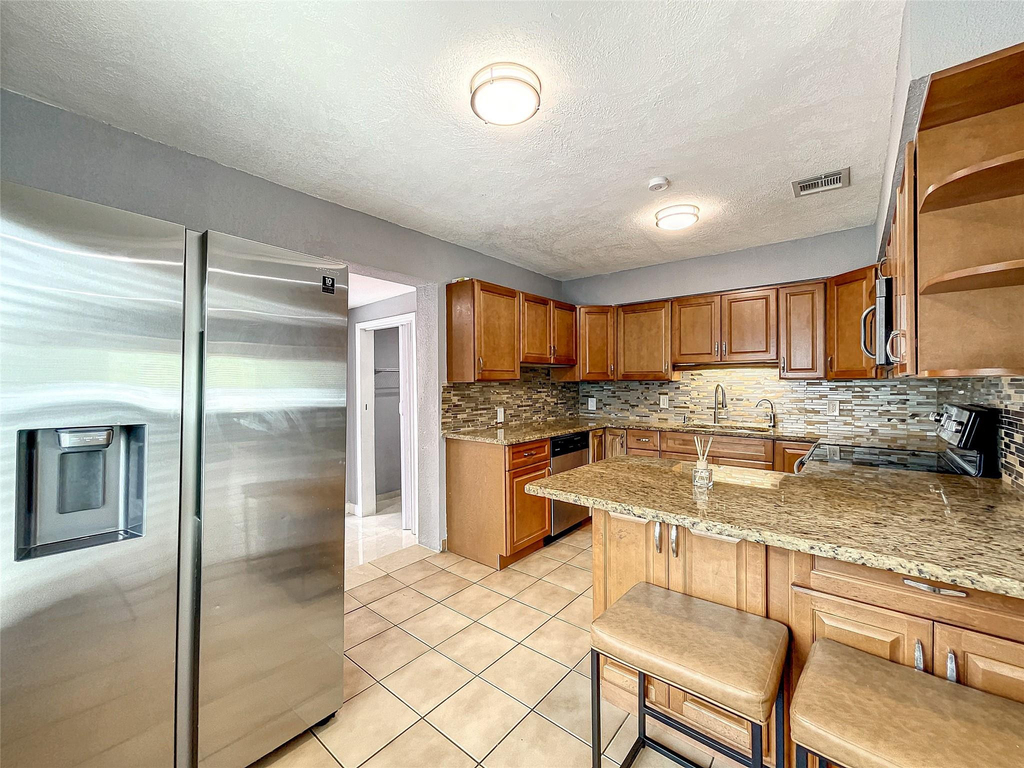 2649 Johnson Street - Photo 3