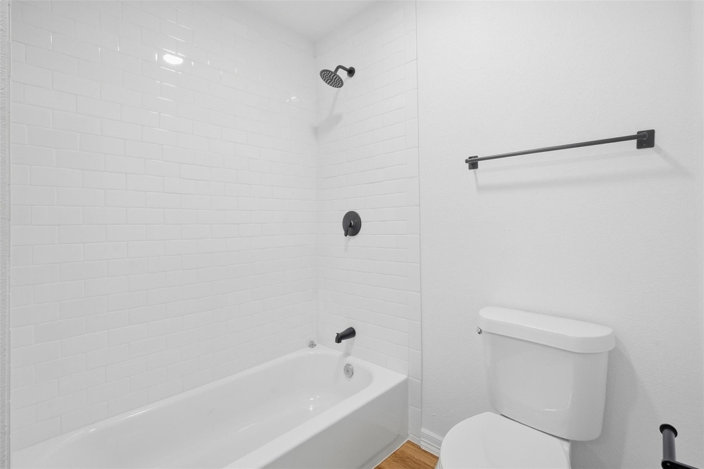 920 E Chaffin Street - Photo 18