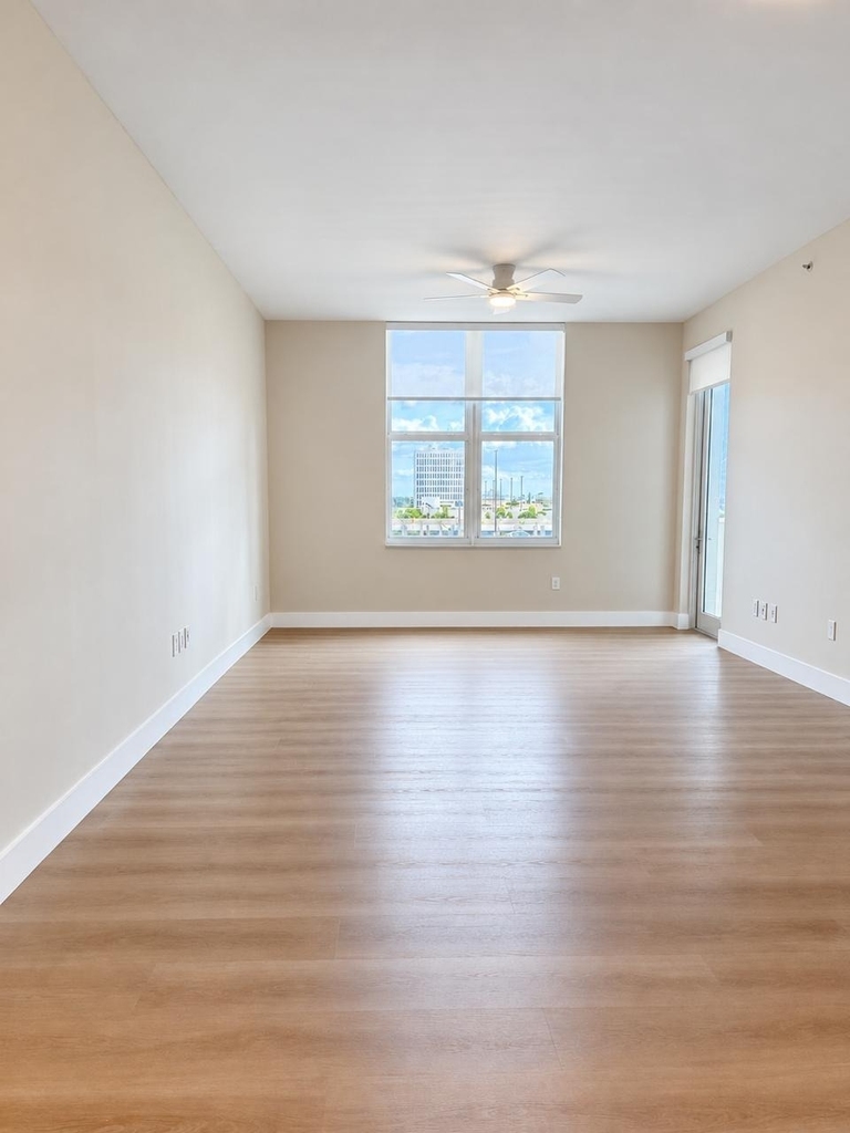 511 Se 5th Avenue - Photo 8