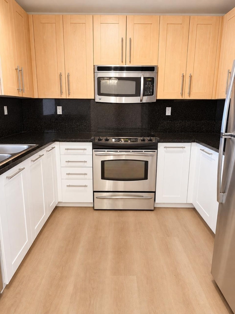 511 Se 5th Avenue - Photo 2