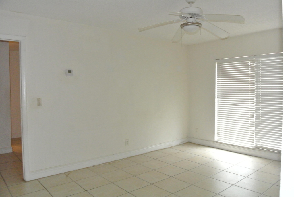 4471 Treehouse Lane - Photo 1