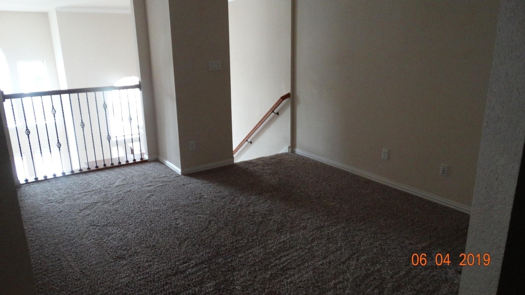 3412 Porter Creek - Photo 6