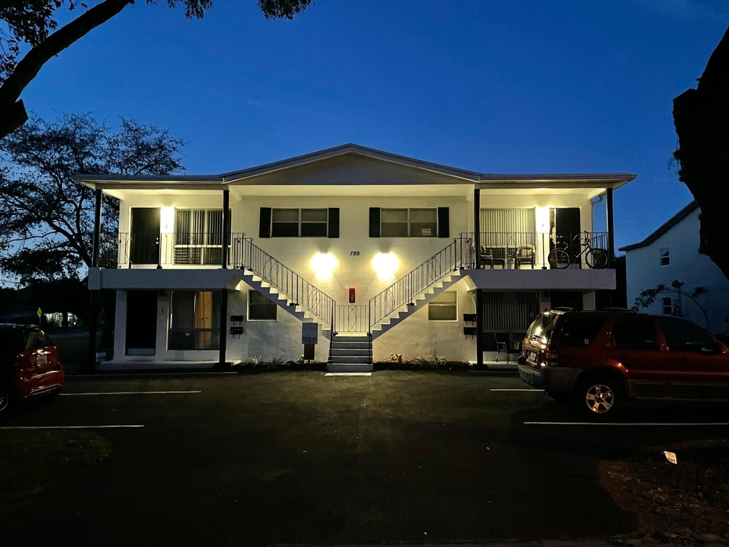 199 Sw 15th Street - Photo 29