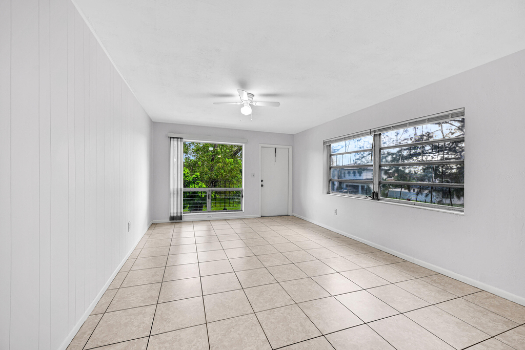 199 Sw 15th Street - Photo 4