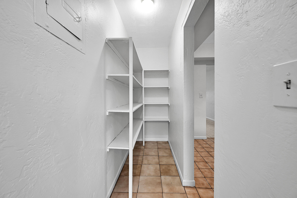 199 Sw 15th Street - Photo 8